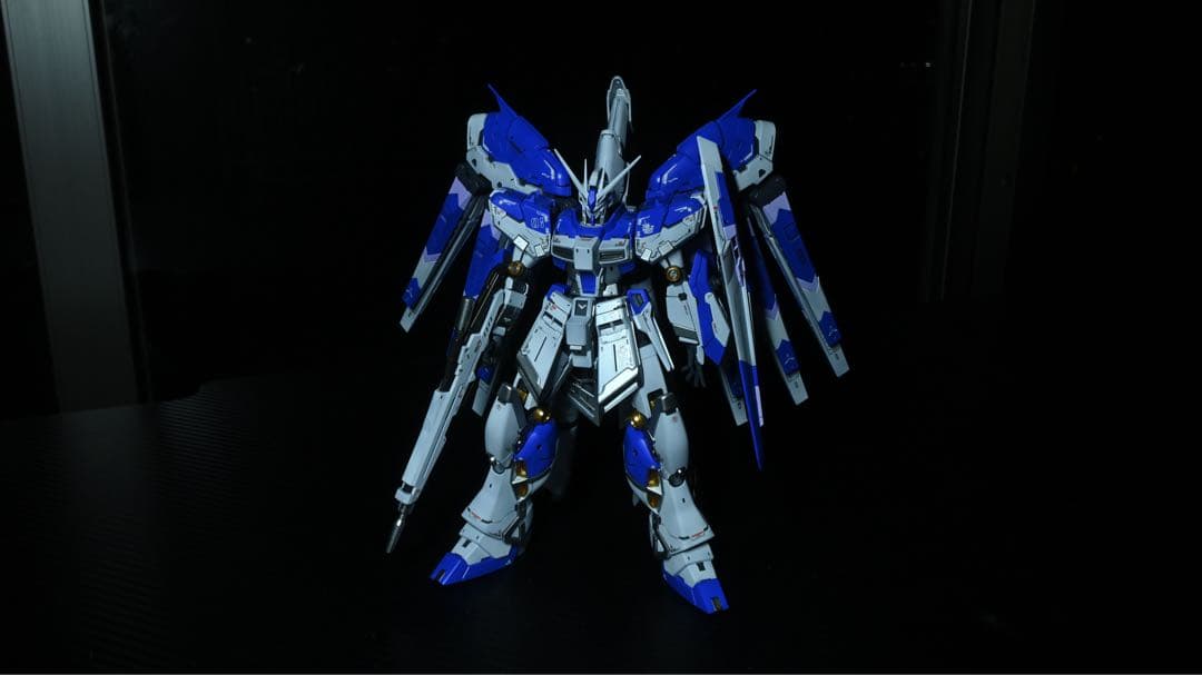RG Hi-νガンダム 全塗装完成品 RG Hi-νガンダム ハイニューガンダム 全塗装 完成品 - メルカリ