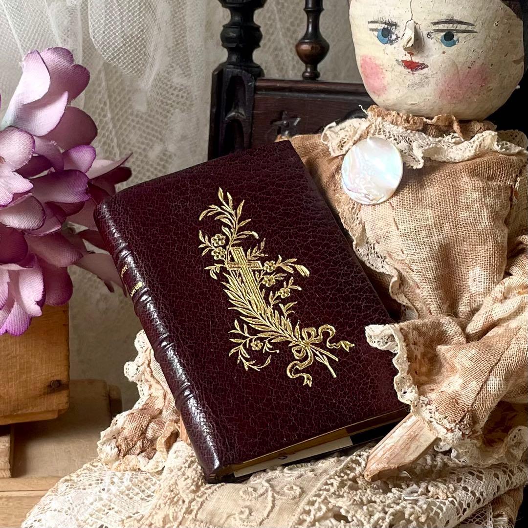 19世紀の小さな本　1892年　ミニブック　レザー金彩祈祷書フランスアンティーク 送料無料】フランス アンティーク 聖書 1892年製 【Paroissien romain