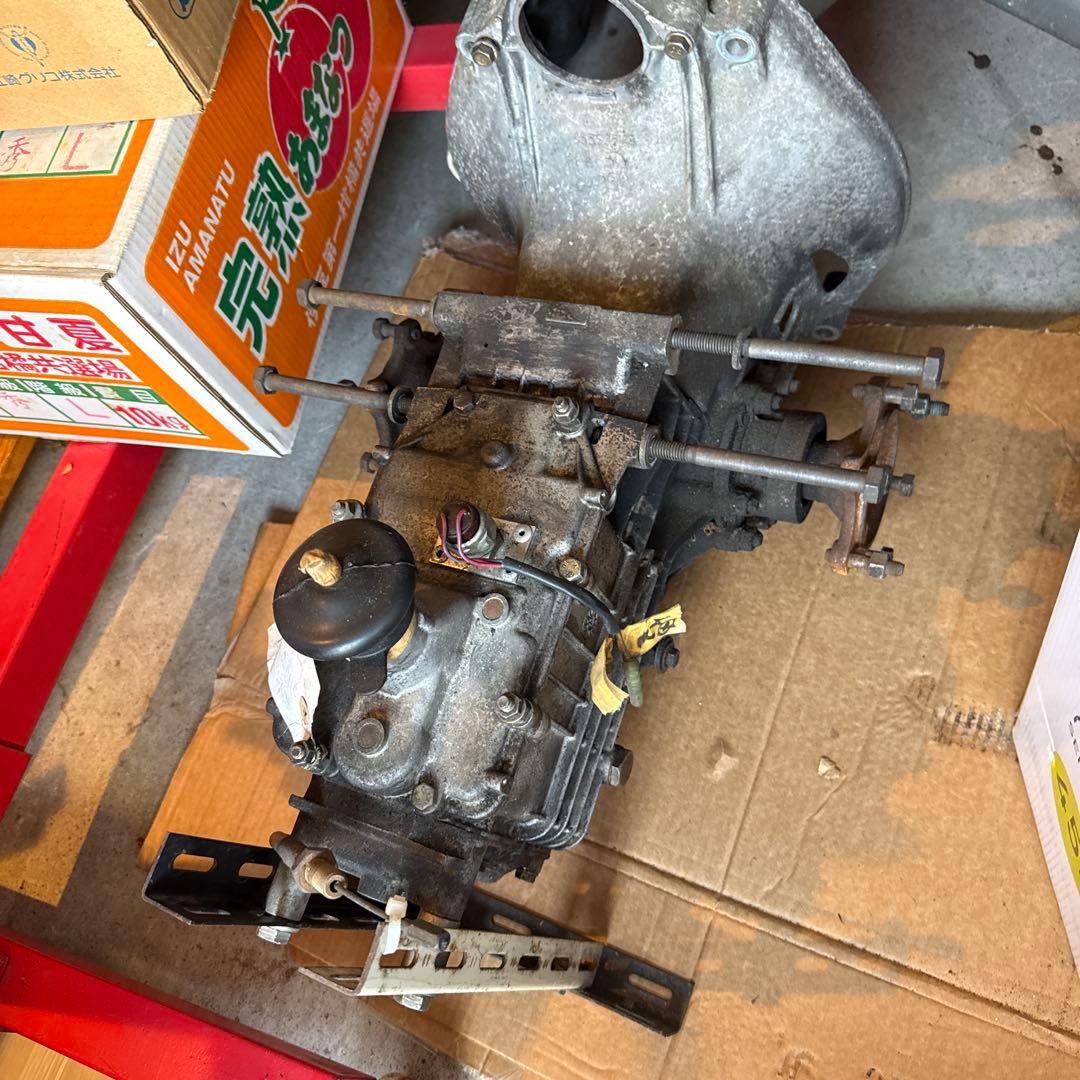 monsan様専用 シトロエン 2CV トランスミッション - メルカリ