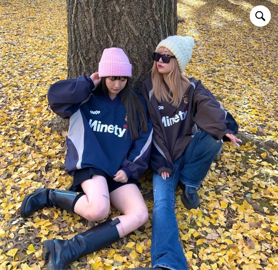 新作！即完売‼️9090 ナイロン プルオーバー ネイビー XL - メルカリ