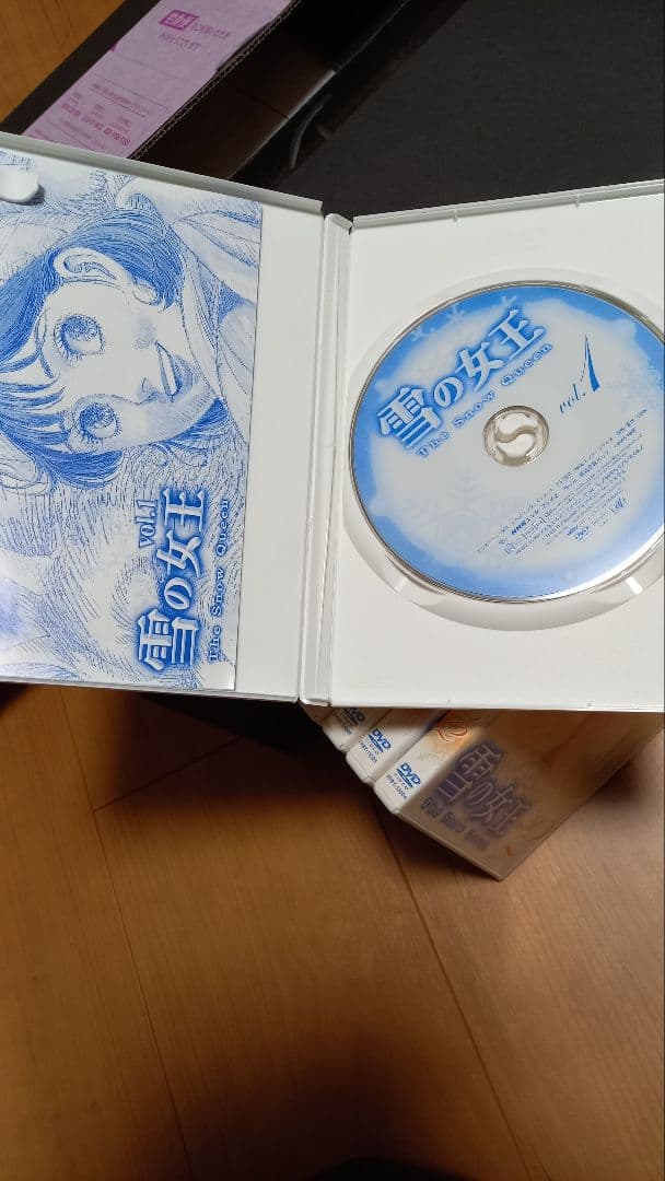 エイレネ様専用☆ NHK 雪の女王 DVD 全巻 国内正規品 各巻リーフレット