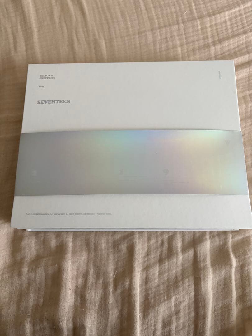 SEVENTEEN 2019シーズングリーティング - メルカリ