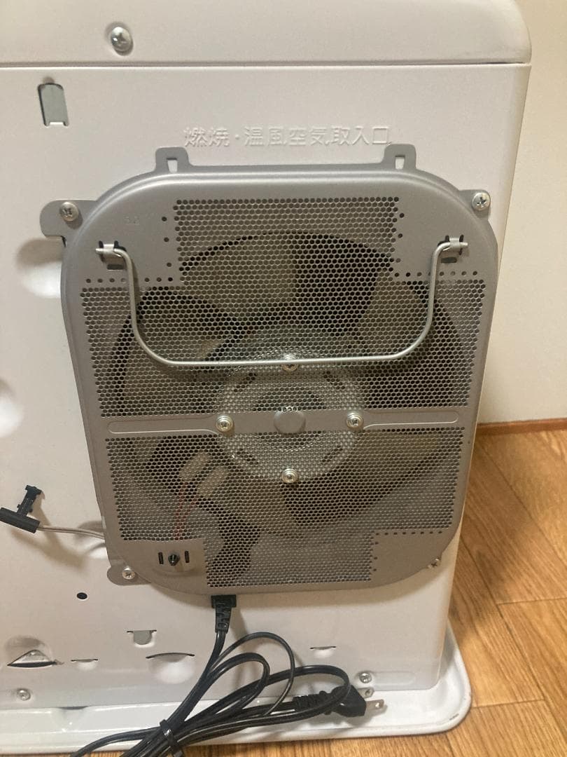 ★美品★5.0L■2022年製 ダイニチ　石油 ファンヒーターFW-3222NC