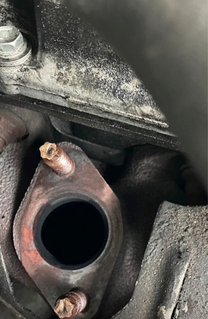 ランクル100ディーゼル egrカッターエキマニ側 ランドクルーザ100