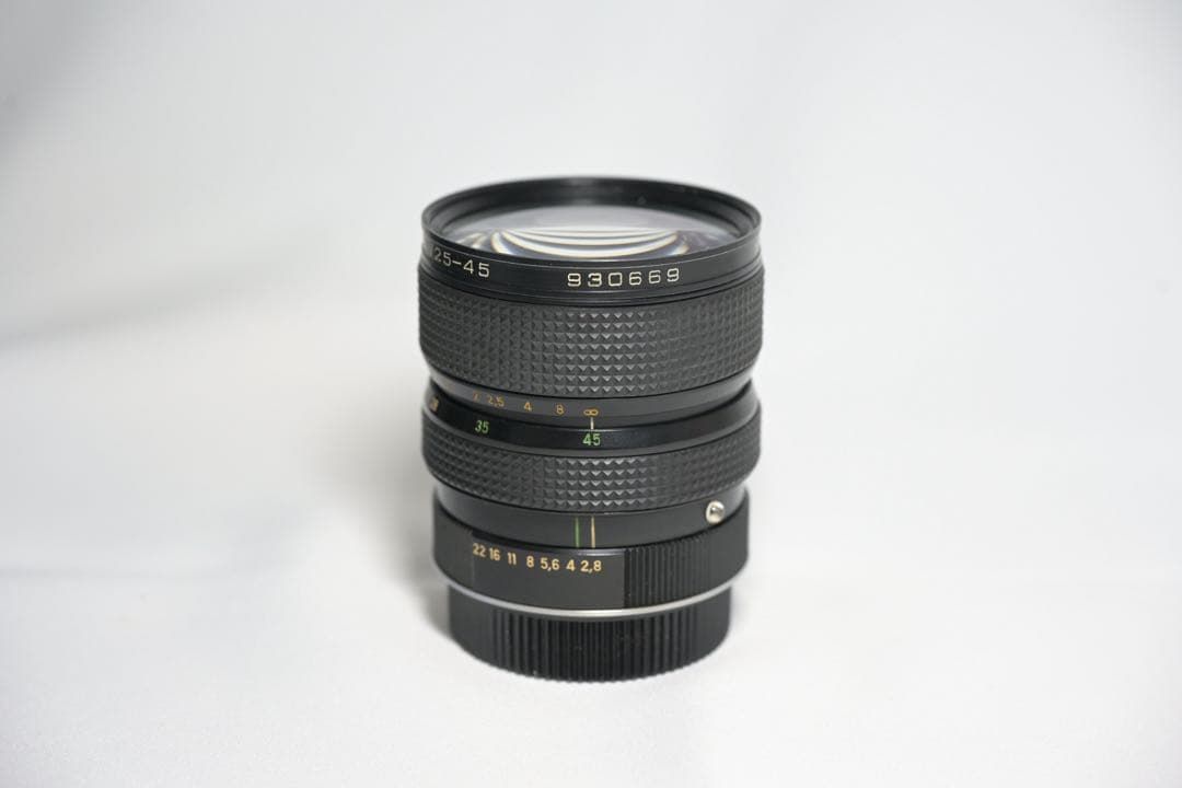 激レア？Zenit Vario-Zenitar 25-45mm F2.8-3.5