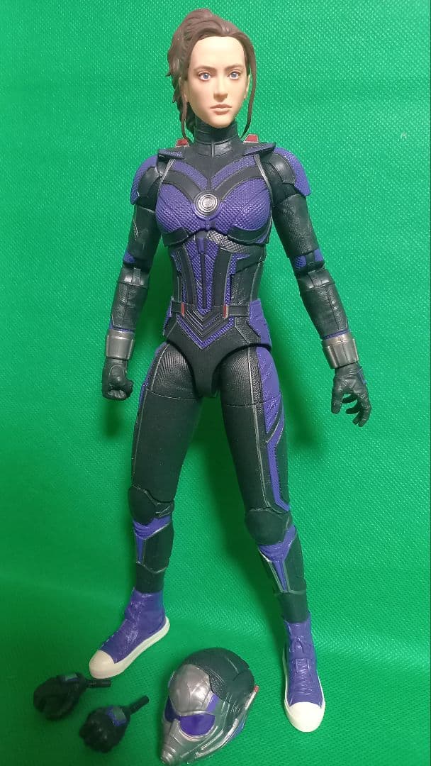 マーベルレジェンド ビルド完成品 キャシー・ラング アントマン 中古