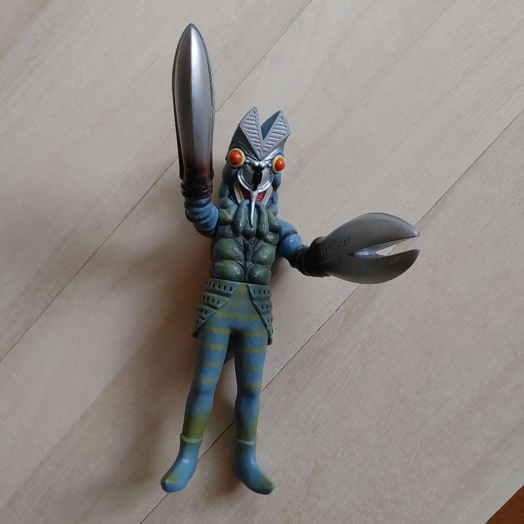 バンダイ ウルトラ怪獣シリーズ ソフビ バルタン星人 - メルカリ