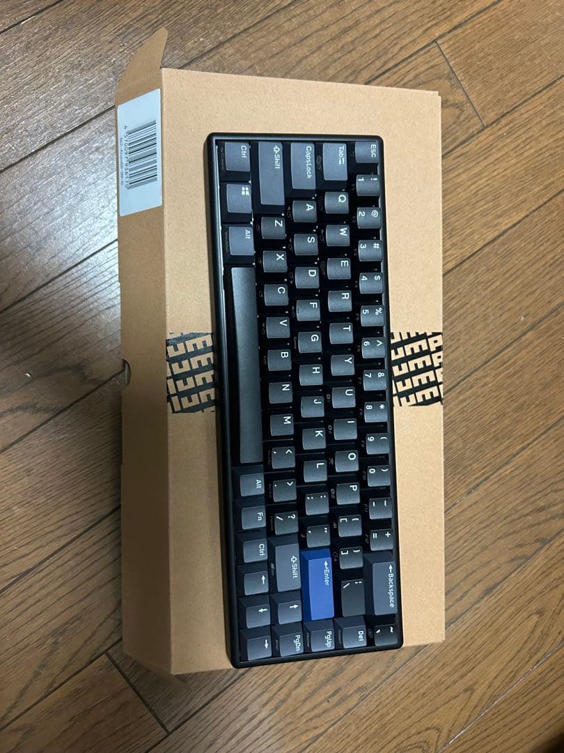 NiZ ATOM 68 Black キーボード Amazon.co.jp: NiZ キーボード 【Atom68黒い無線】 静電容量無接点