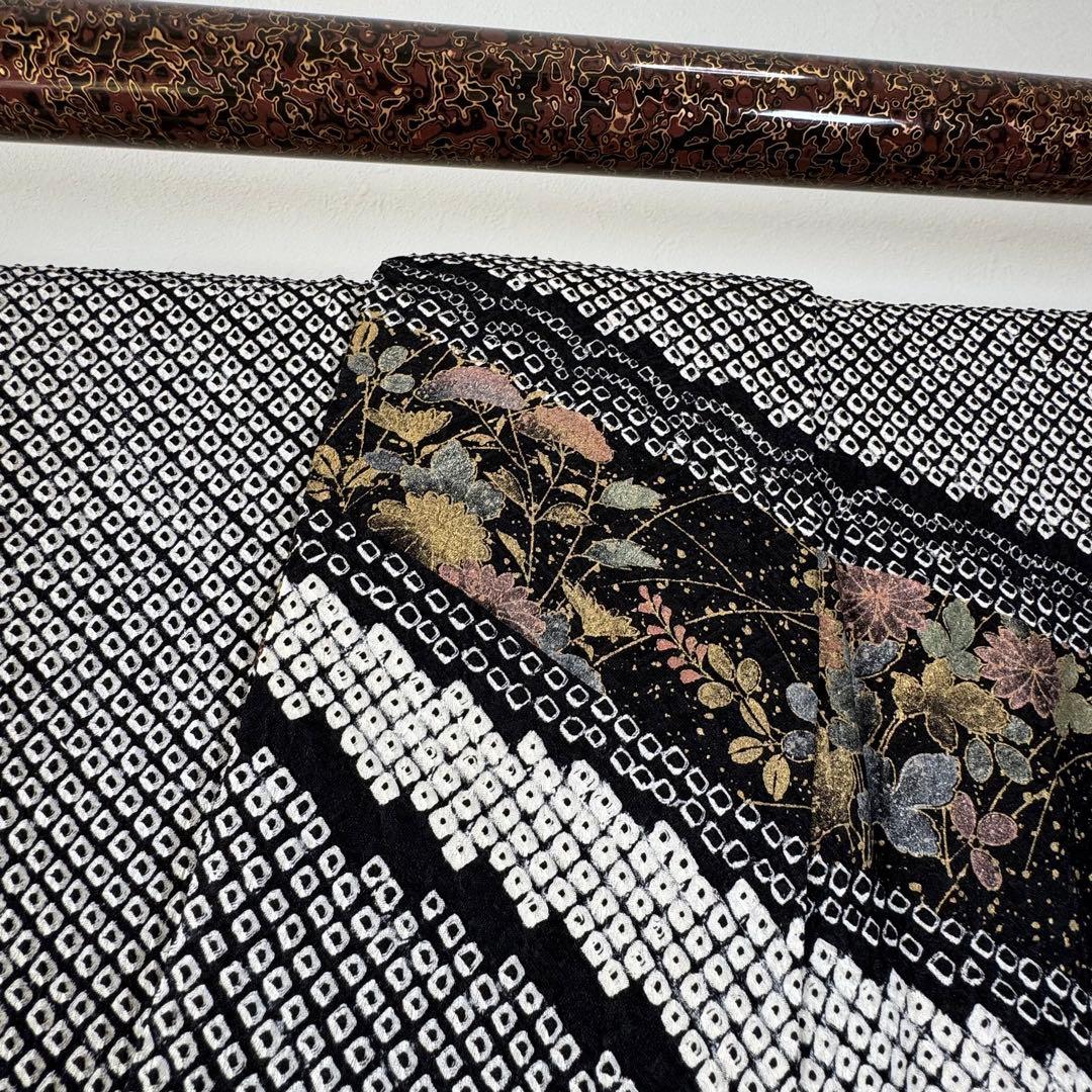 超美品 正絹 袷 訪問着 着物 168裄65 黒 総絞り 刺繍 トール 花柄