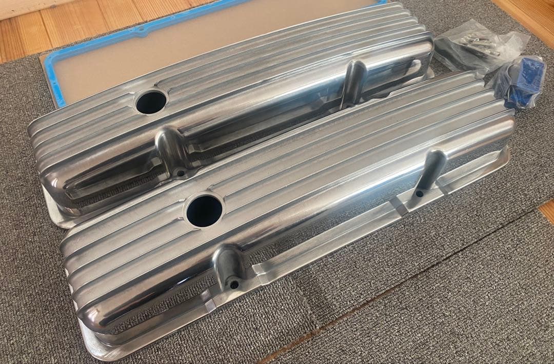 シボレー スモールブロック V8 283-350 用 バルブカバー ショート