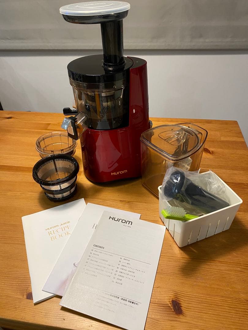 Hurom スロージューサー 赤 H-AA-RBA17一式 H-AA-RBA17 スロージューサー フェラーリレッド ヒューロム｜HUROM