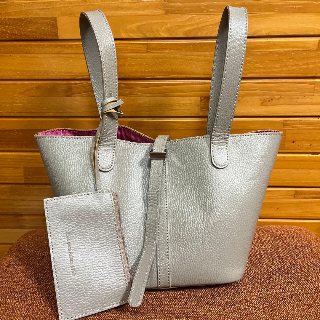 Les sacs Adam 1980 グレー レザー ハンドバッグ ※最終値下げ - メルカリ