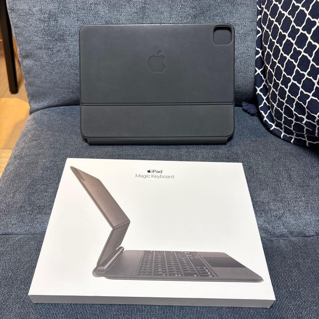 iPad Magic Keyboard (旧世代) 旧型Magic Keyboard (11インチiPad Pro – 第1世代および第2世代・iPad