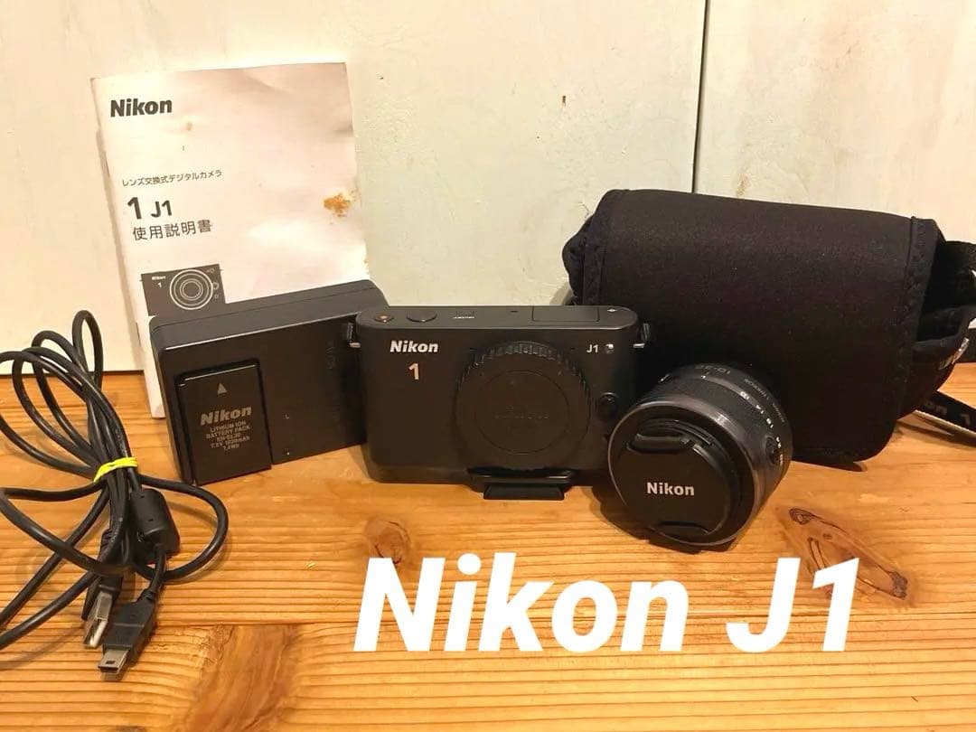 Nikon J1 カメラ 本体 レンズ 充電器 USBケーブル 使用説明書 Nikon J1 カメラ 本体 レンズ 充電器 USBケーブル 使用説明書 Amazon
