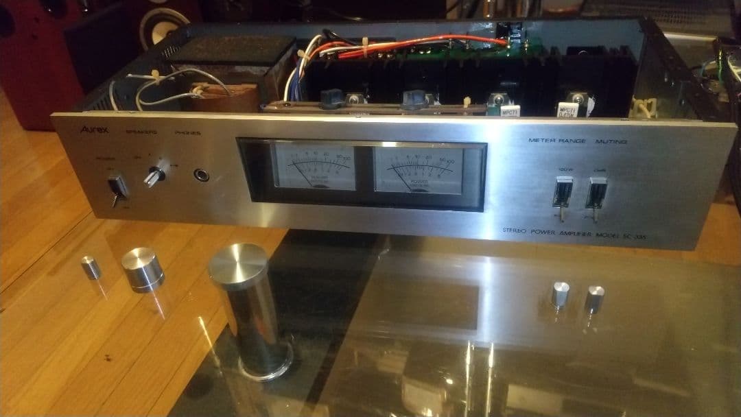 東芝 Aurex SC-335 アナログレベルメーター搭載 ステレオパワーアンプ