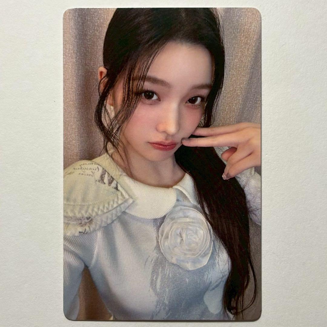 ILLIT not cute タワレコ 渋谷 来日 記念 ラキドロ イロハ 9 - メルカリ