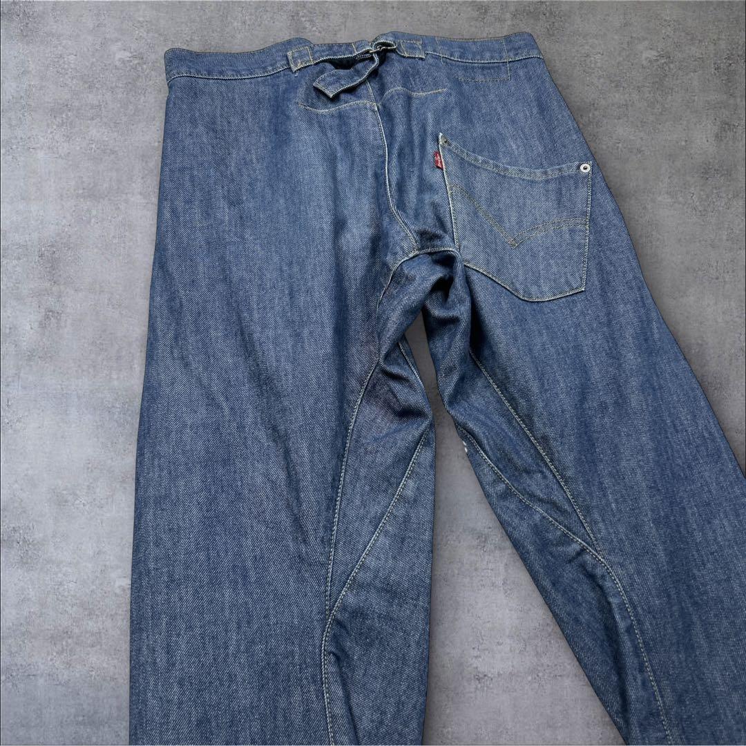 オリジナル リーバイス エンジニアードジーンズ ルーズ シンチバック