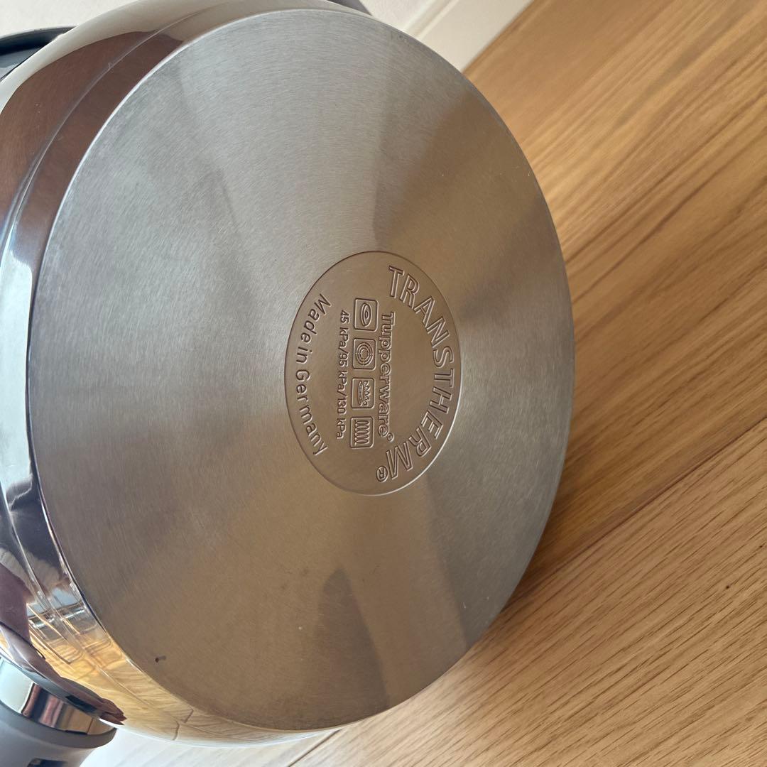 【新品・未使用】タッパーウェア　レインボークッカー　圧力鍋　4.5L