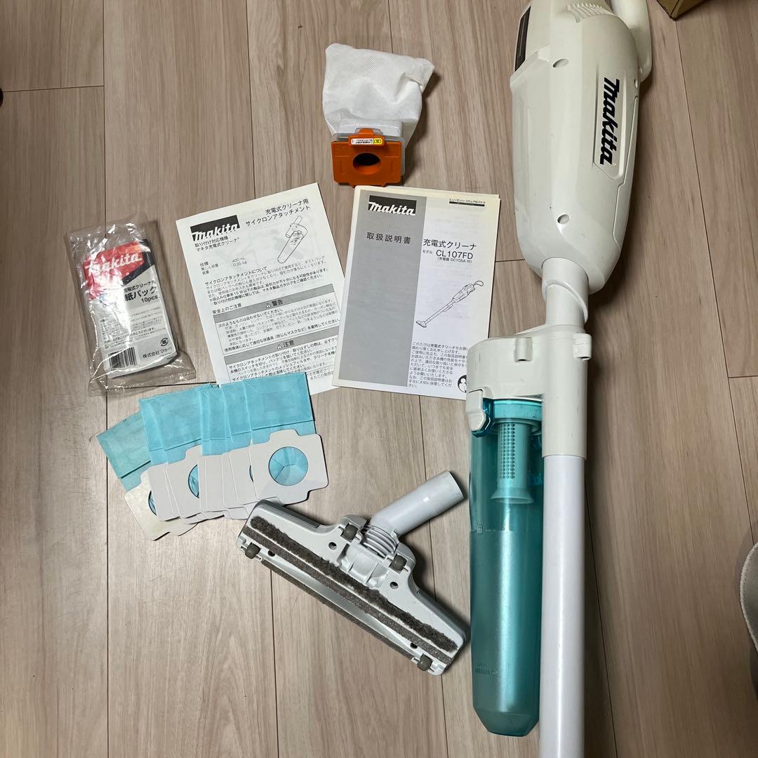 マキタ コードレス掃除機サイクロンセット 10.8V CL107FD