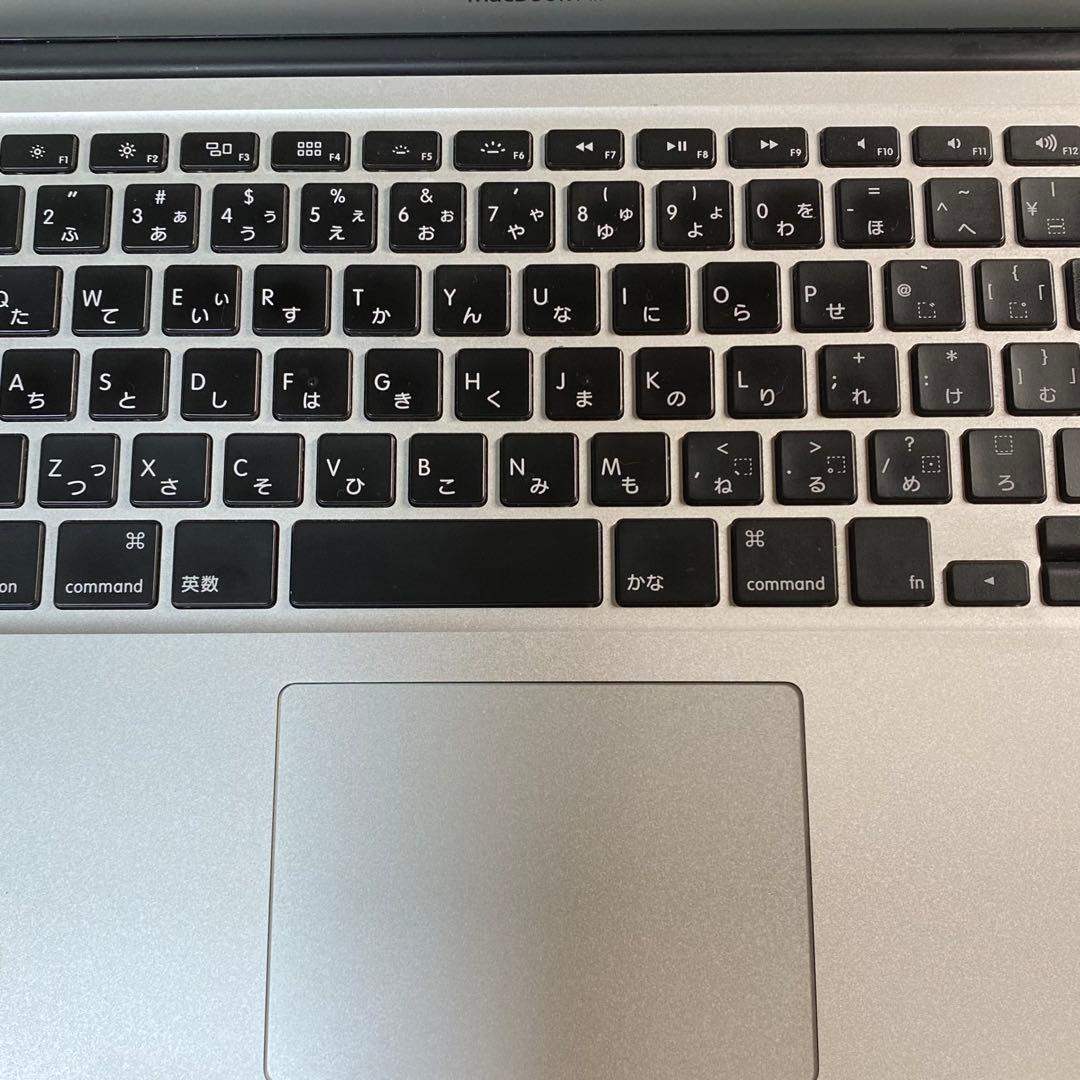 MacBook Air 2015 13インチ 128GB 初期化済 充電器付 - メルカリ