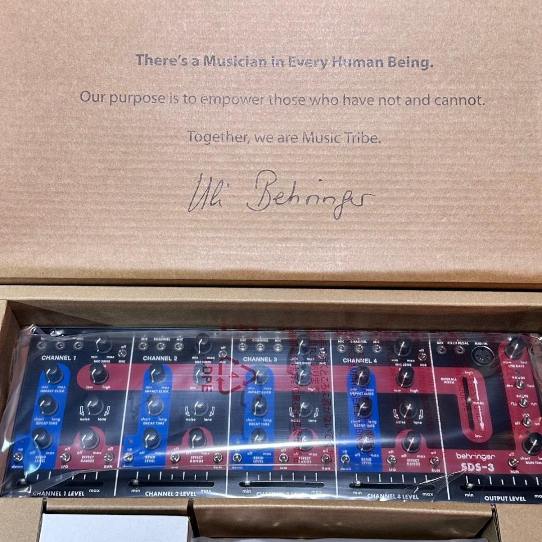 Behringer SDS-3　４チャンネルアナログドラムシンセサイザー Behringer SDS-3 4-Channel Analog Drum Synthesizer - Vintage King