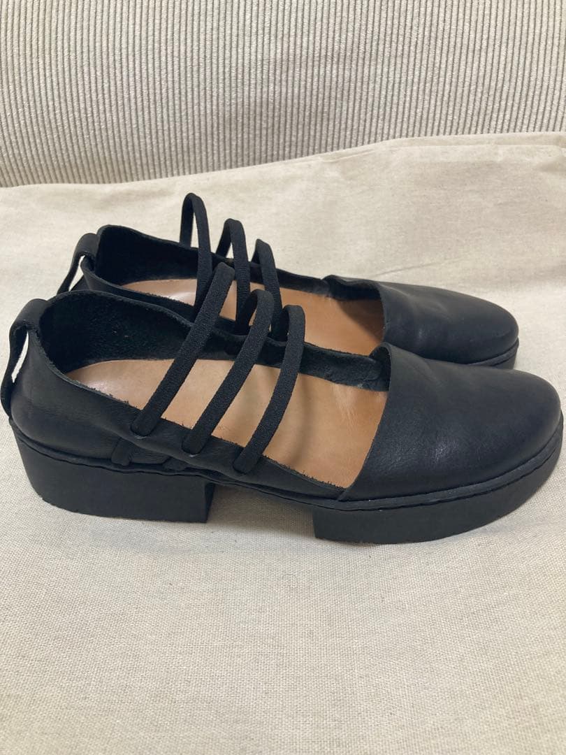 トリッペン　レザーサンダル　黒 24〜24.5cm