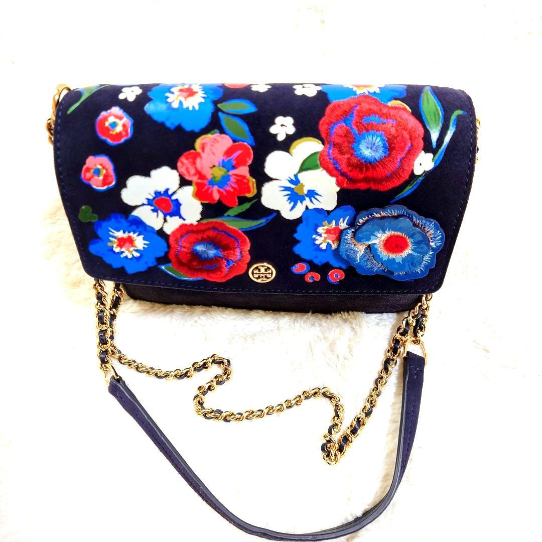 に*む様 トリーバーチ チェーンショルダーバッグ パーカー 刺繍 花柄