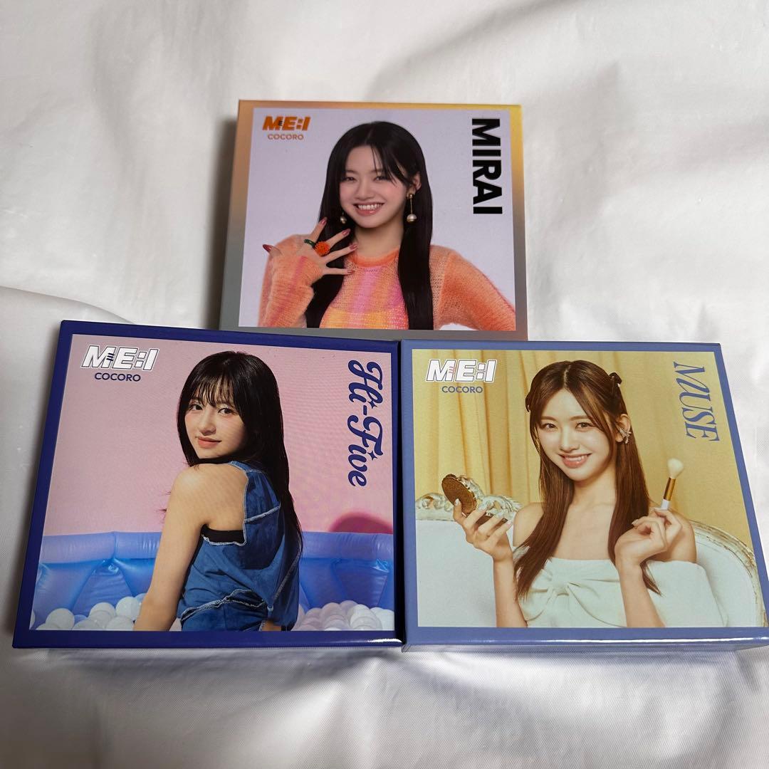 ME:I Universal 3形態 BOX 加藤心 ME:I Universal 3形態 BOX 加藤心 - メルカリ