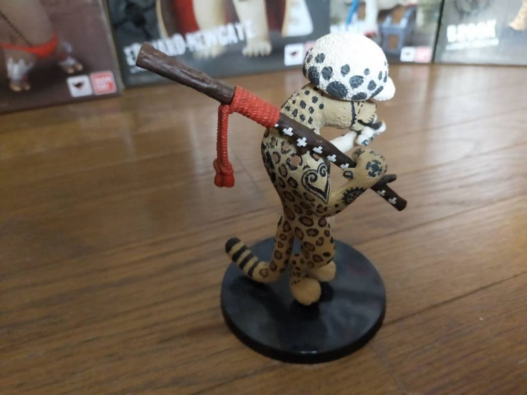 Artist Special トラファルガーロー（ユキヒョウ） - メルカリ