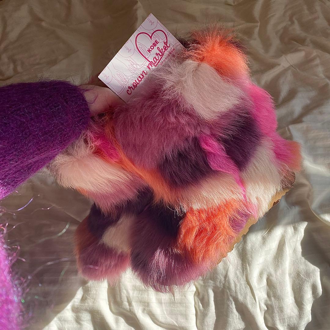 UGG 限定カプセルコレクション パッチワーク ファーブーツ - メルカリ