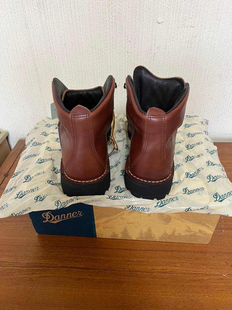 新品USA製DANNERダナーマウンテンライト30520X US9 27.0cm - メルカリ