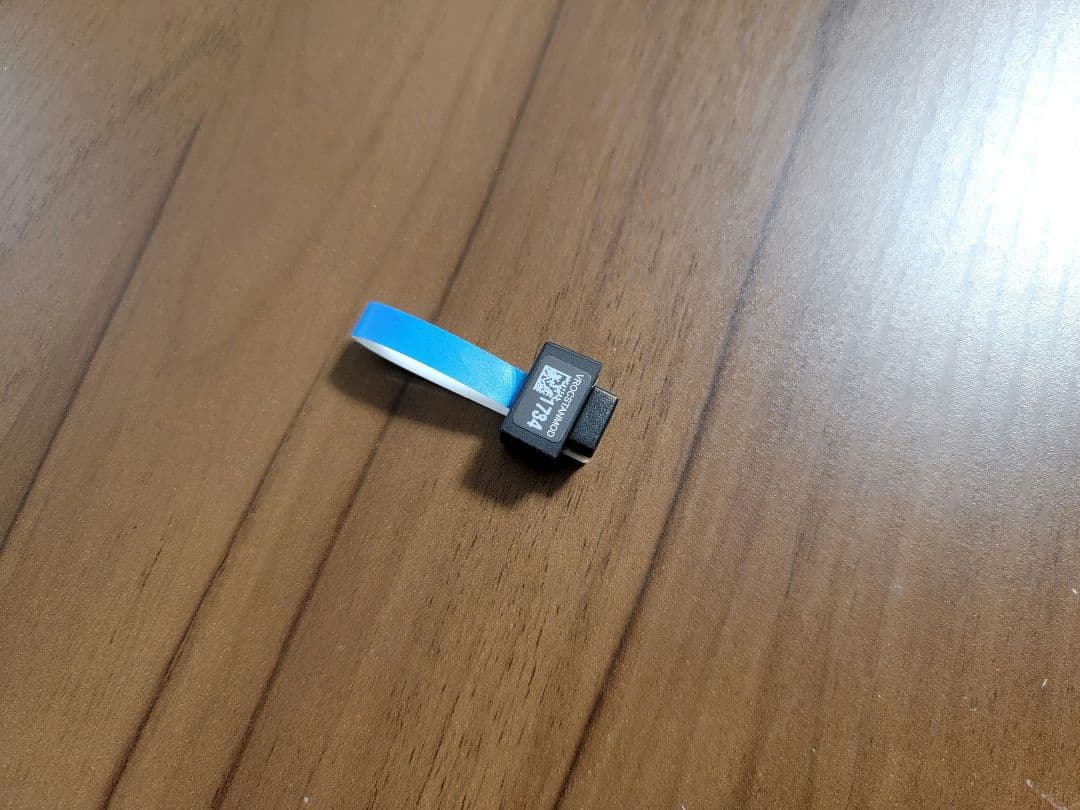 Intel VROC Standard キードングル 動作OK 商品ですがIntel VROC