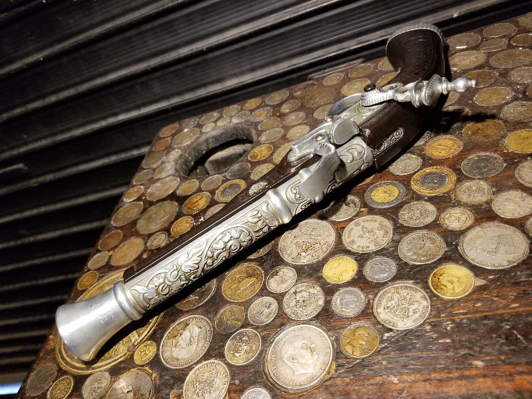 フリントロック メタル アンティーク 細密 装飾 西洋 様式 古式砲 台座付