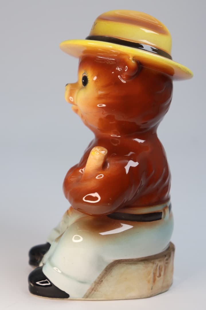 ビンテージ品 スモーキー・ザ・ベア 貯金箱 陶器製 約15cm - メルカリ