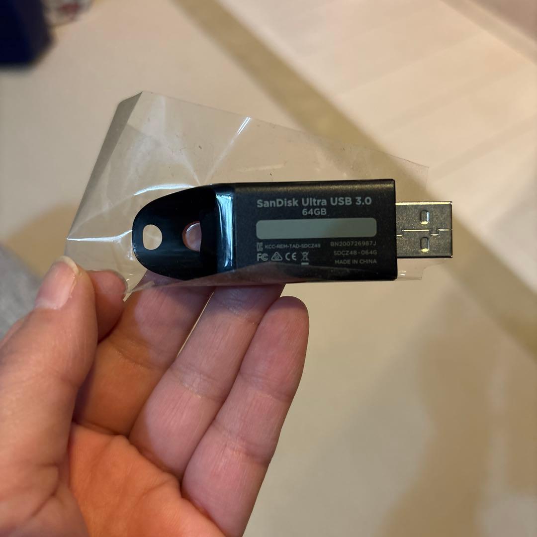 セール! Apple iMac 21.5inch 2010年BICカメラ新品購入