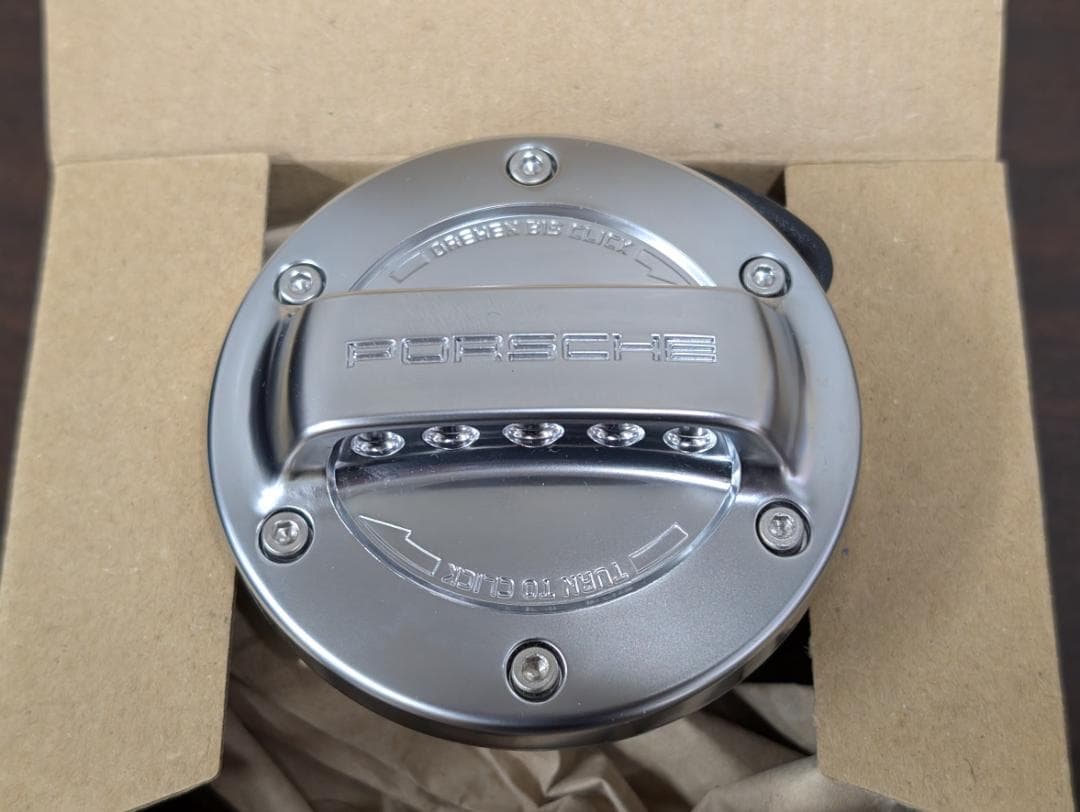 Porsche ポルシェ フューエルキャップ アルミルック マカン 911 - メルカリ