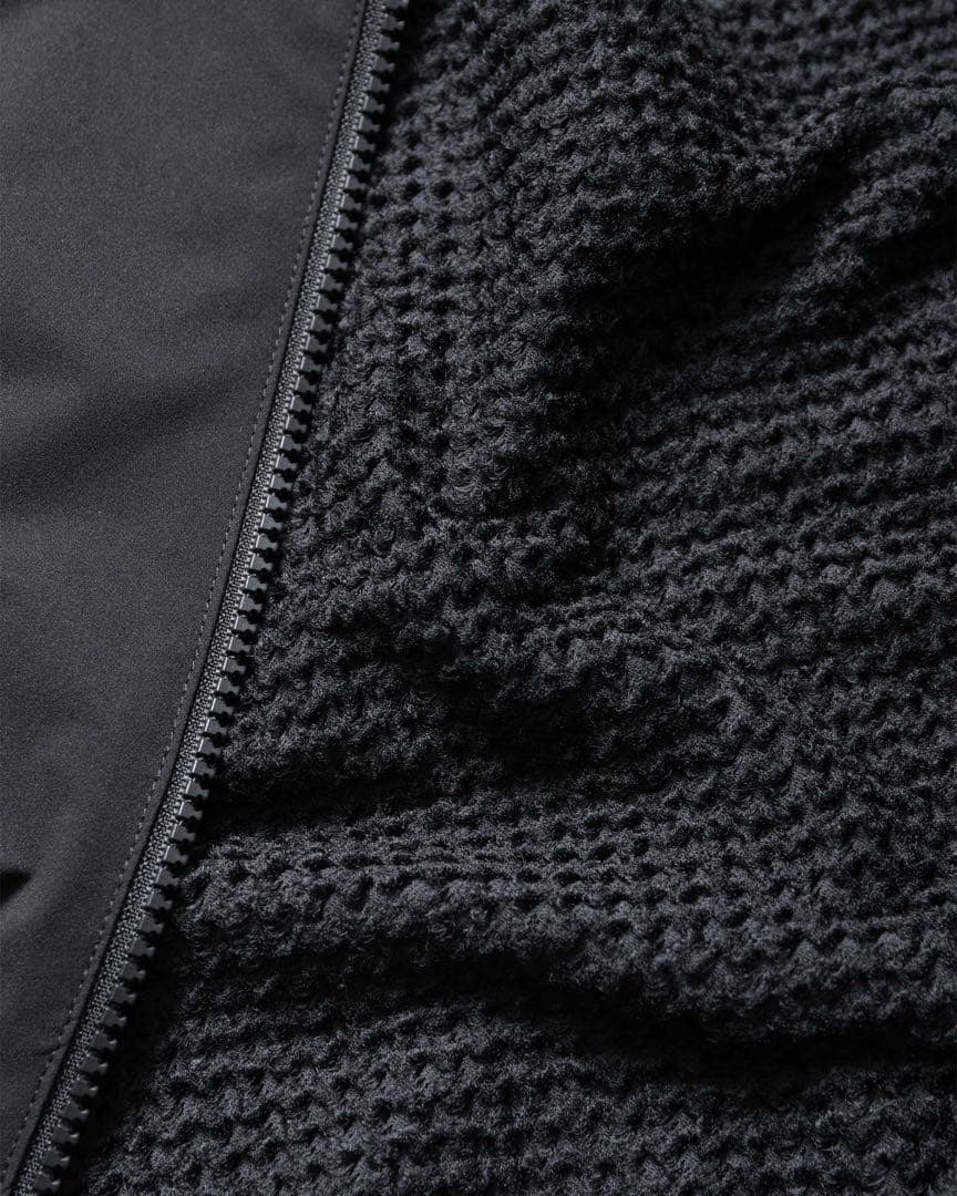 F.C.Real Bristol FCRB ナイロンジャケット Mサイズ 黒