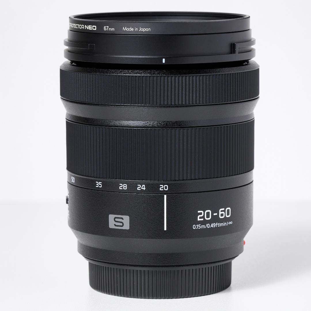 レンズ(ズーム) Lumix S 20-60mm F3.5-5.6 S-R2060