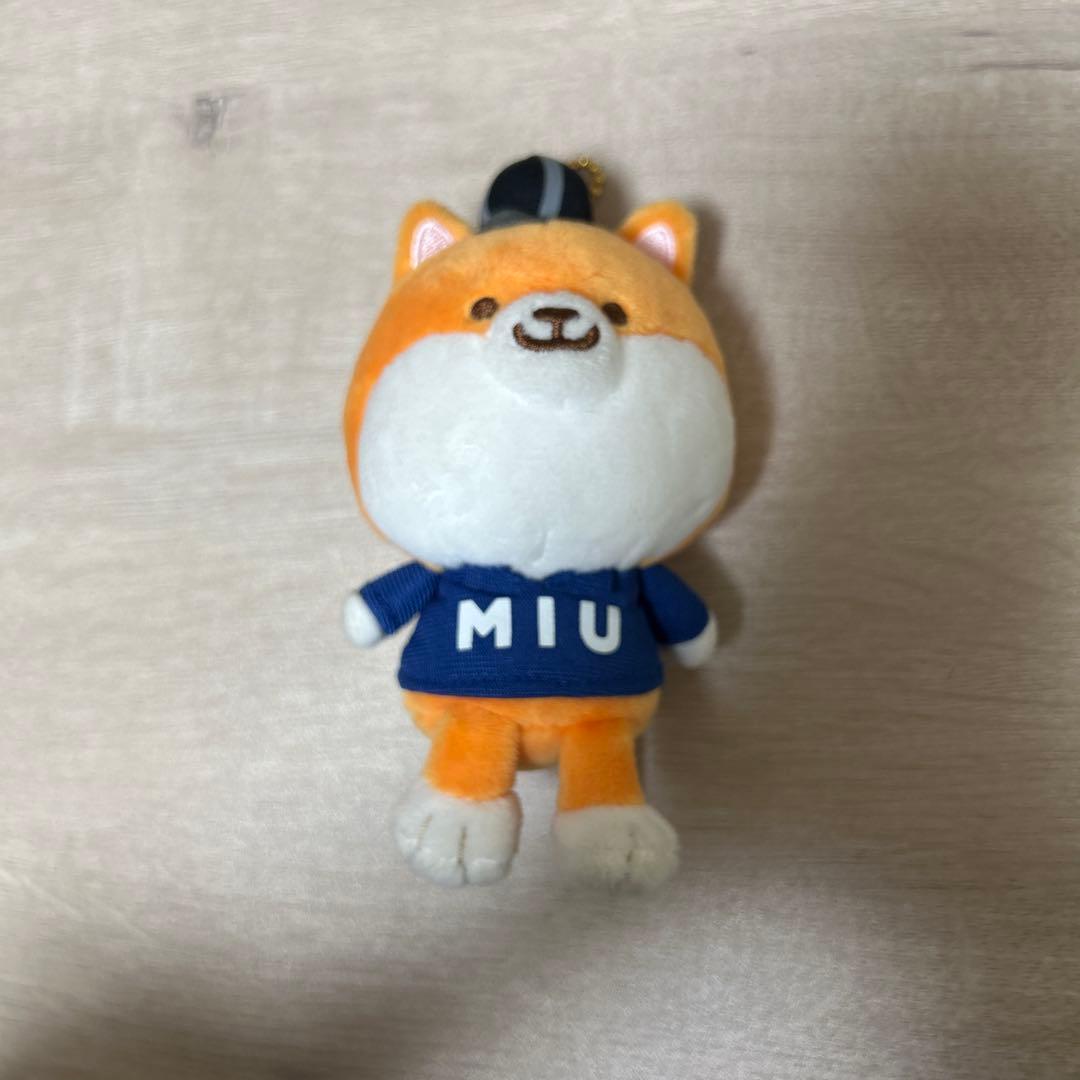 ポリまる マスコット キーホルダー MIU404 - メルカリ