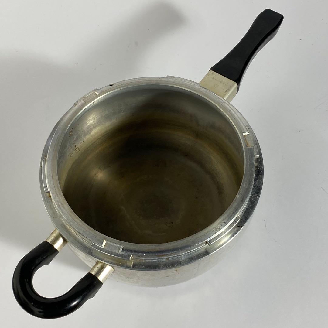 ヘイワ 中型圧力鍋 アルミ製 蓋付 2.8L PC-28A