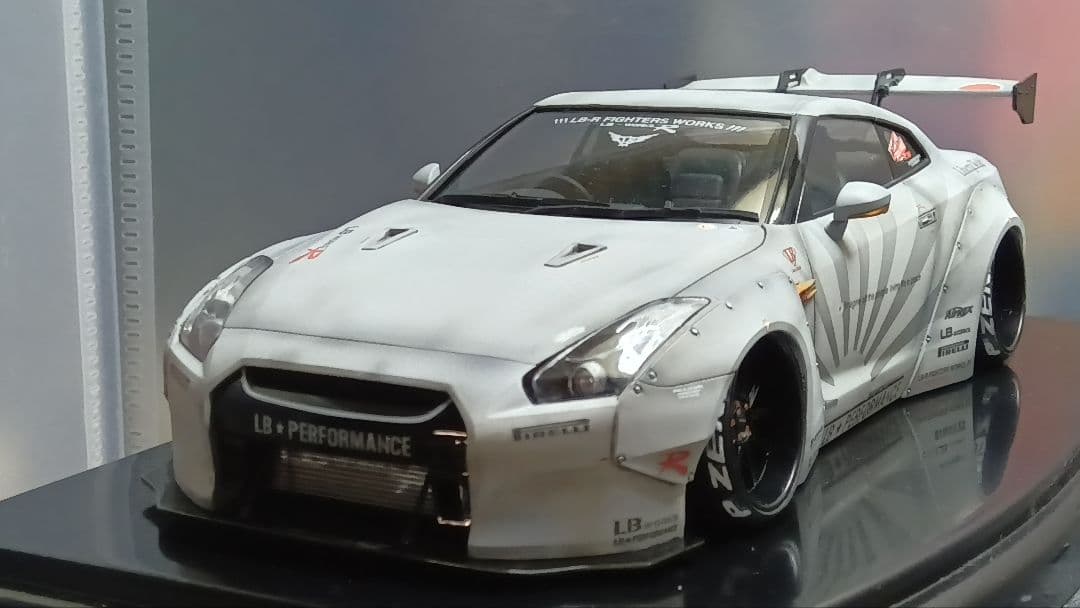 1/24 R35 GT-R 戦闘機カラー LB-WORKS リバティーウォーク - メルカリ