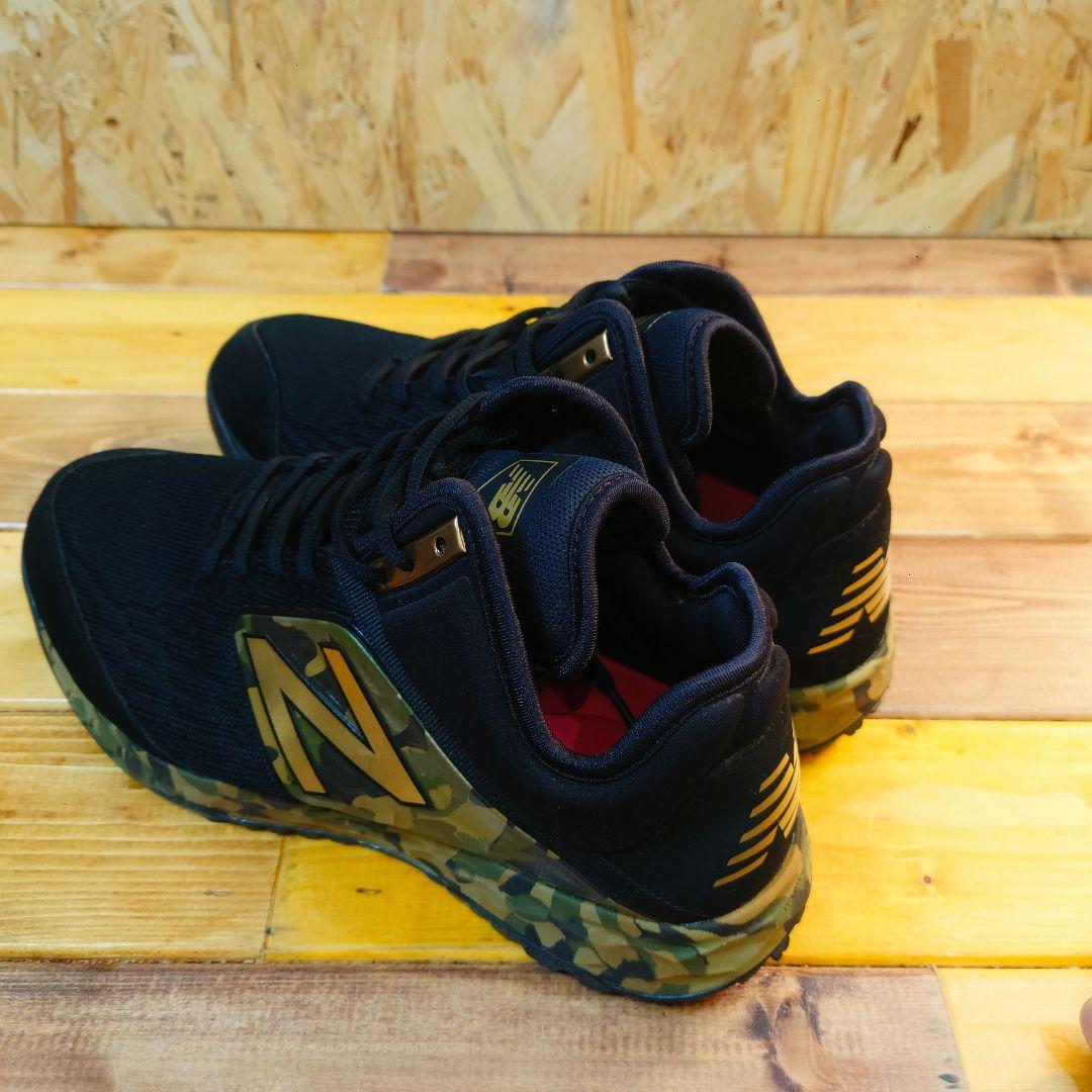 【希少】New Balance トレーニングシューズ 27.5cm