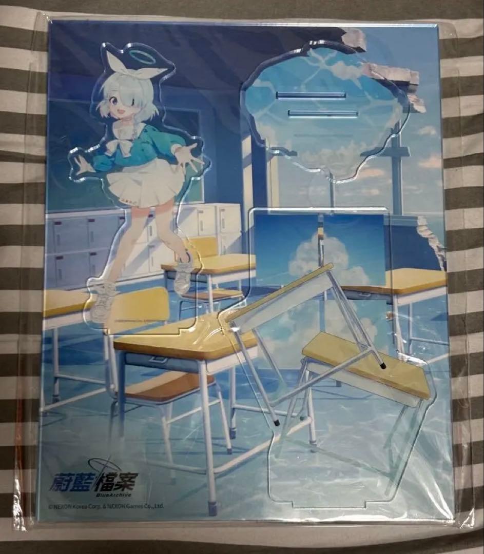 ブルーアーカイブ 台湾限定 アロナ アクリルスタンド ブルアカ
