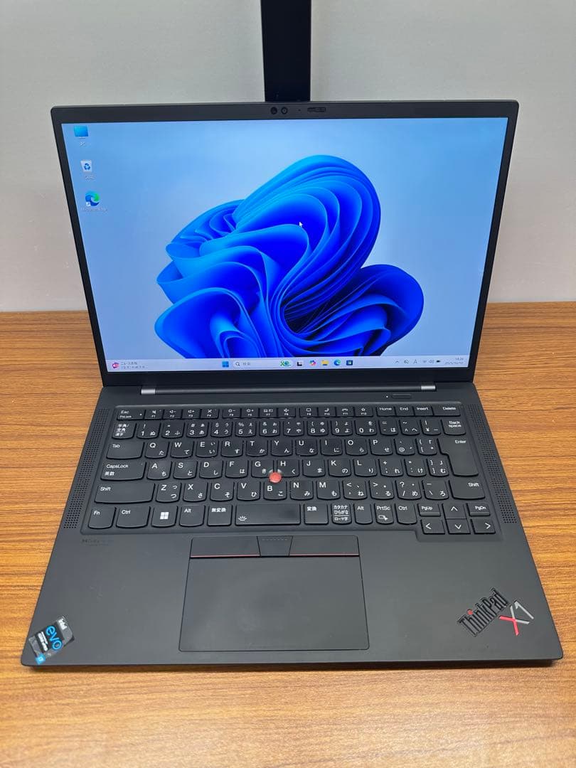 Windowsノート本体 X1 Carbon Gen 9 i7-1185G7 4K 32Gb 512Gb ThinkPad X1 Carbon Gen 9（2021年モデル）レビュー：軽量スリムな人気
