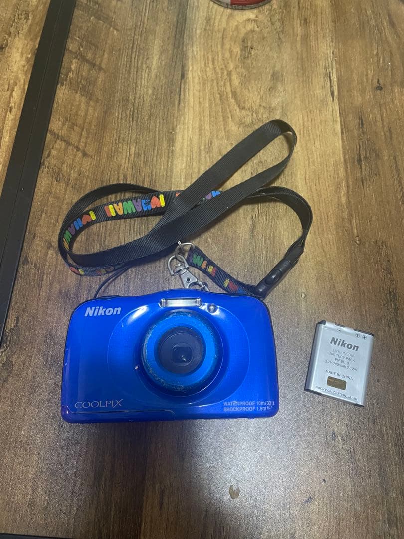 Nikon COOLPIX s33 青 Amazon.com : Nikon COOLPIX S33 Waterproof Digital Camera (Blue