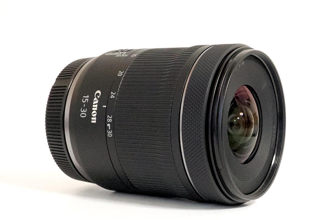 キヤノン CANON RF15-30mm F4.5-6.3 IS STM
