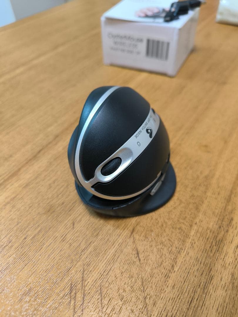 通常クリック音感があり、操作性を実感するワイヤレスマウス 海外の