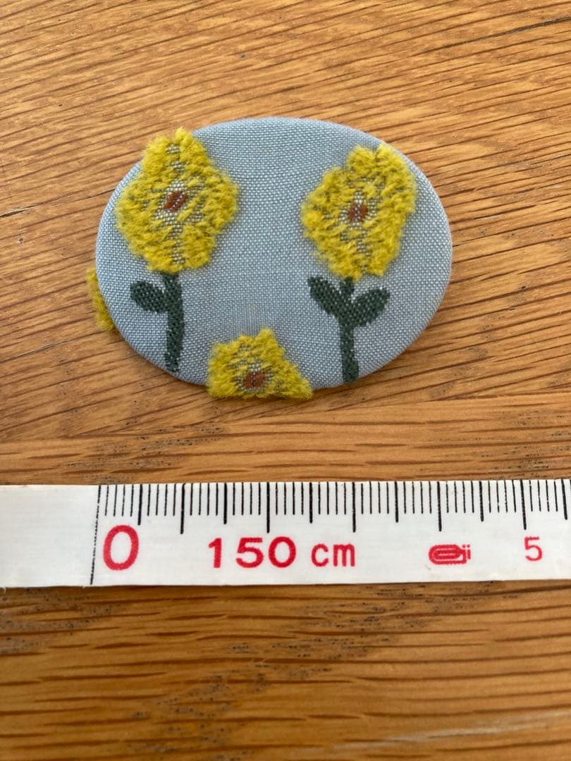 ミナペルホネン サンキューベリーバッジ - メルカリ