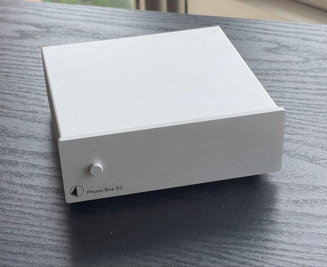 Phono Box S2 フォノイコライザーアンプ Phono Box S2 フォノイコライザーアンプ Project（プロジェクト）小型