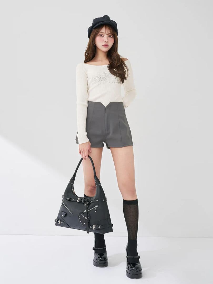 Darich ダーリッチ スタッズレザーベルトデザインマキシバッグ BLK